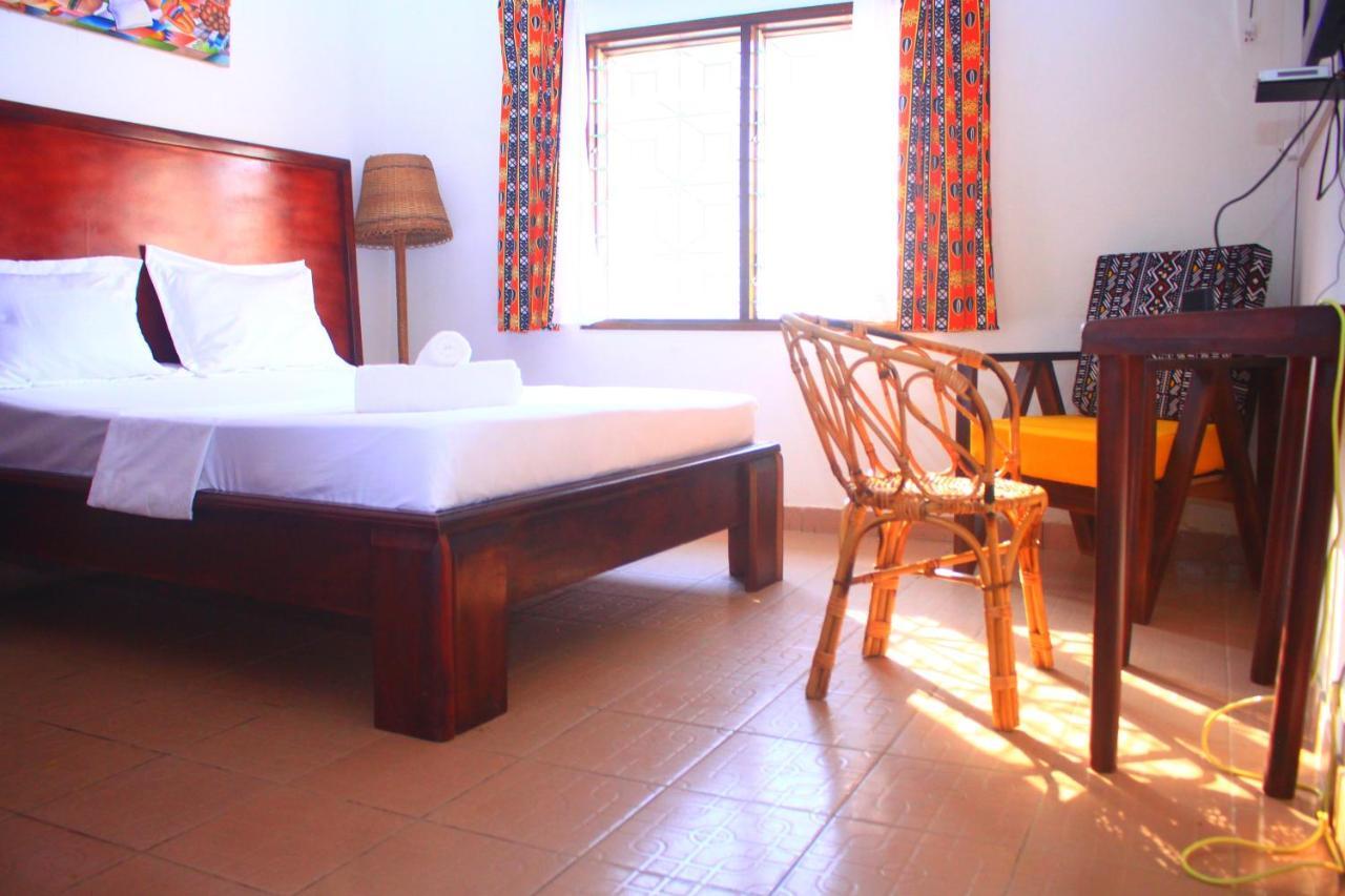 Hotel Fiiaa Yaoundé Zewnętrze zdjęcie