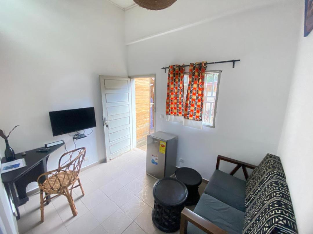 Hotel Fiiaa Yaoundé Zewnętrze zdjęcie