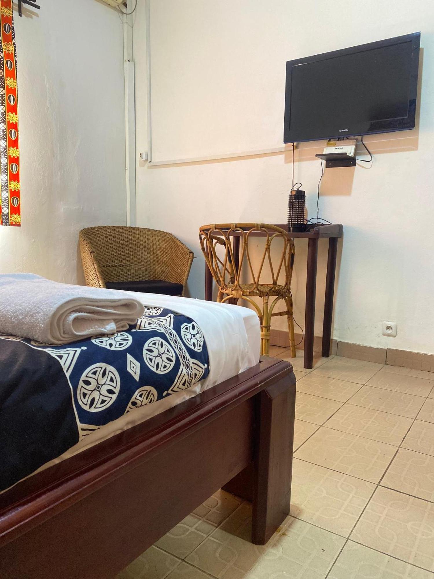 Hotel Fiiaa Yaoundé Zewnętrze zdjęcie